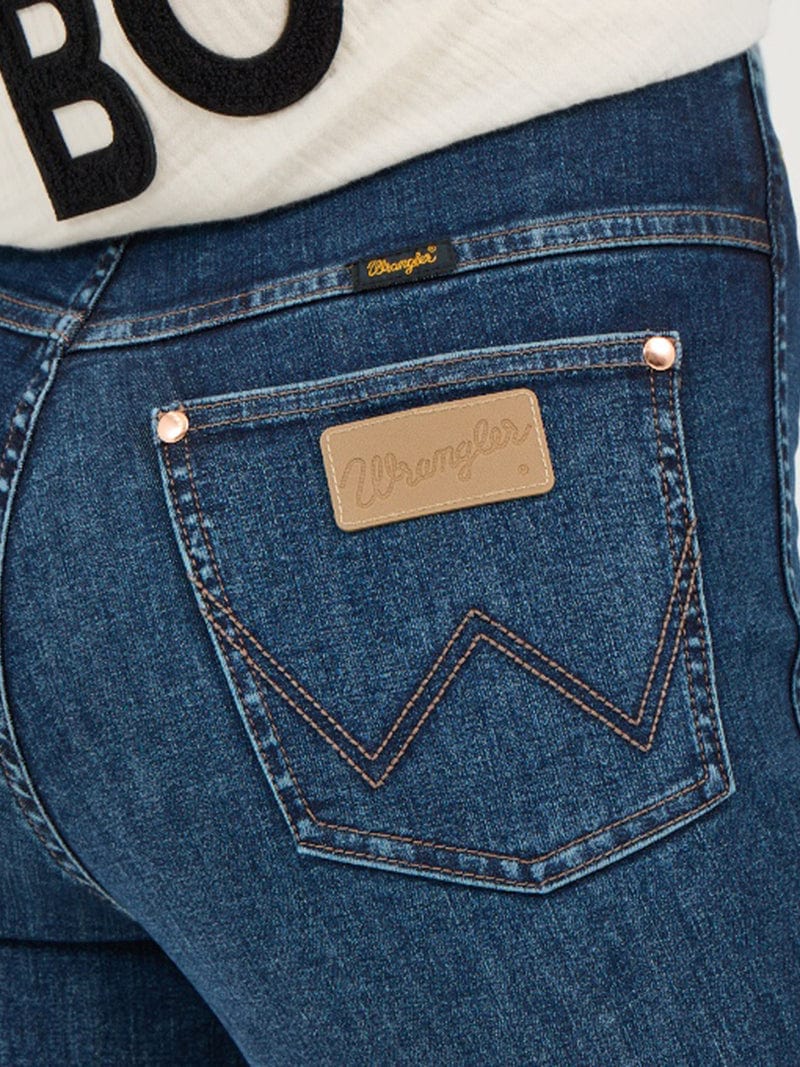Wrangler x Lainey Wilson Pull On Bell Bottoms