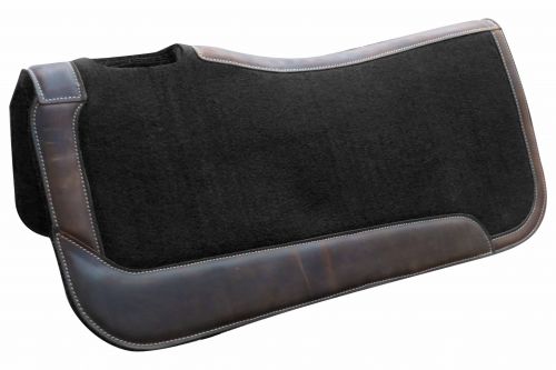 Showman 31x32 Black Felt Pad with Vented Wither