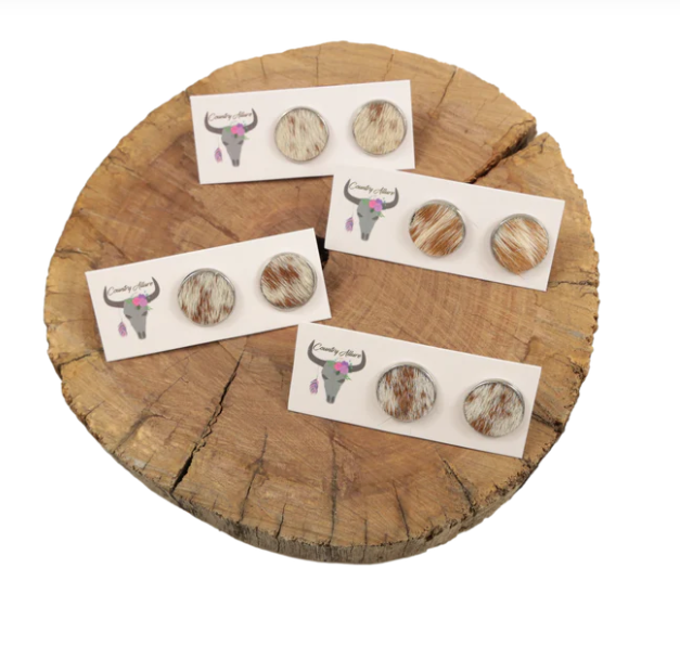Country Allure 16mm Cowhide Studs - Tan/White Salt and Pepper