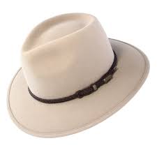 Akubra Traveller