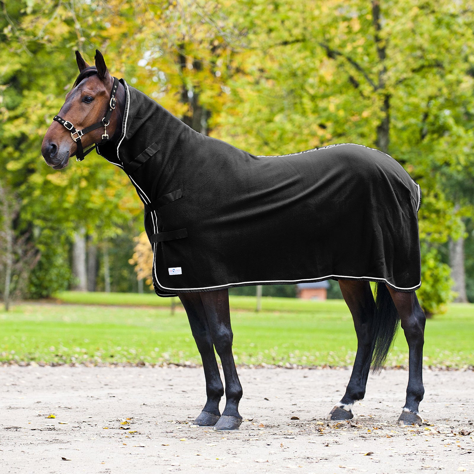 Horze High Neck Cooler Rug